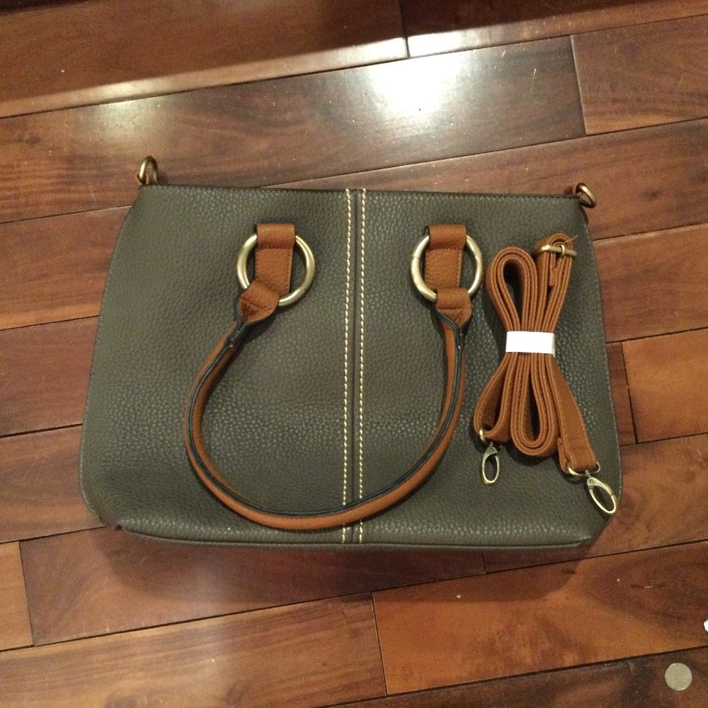 NWOT Brown leather carry all bag